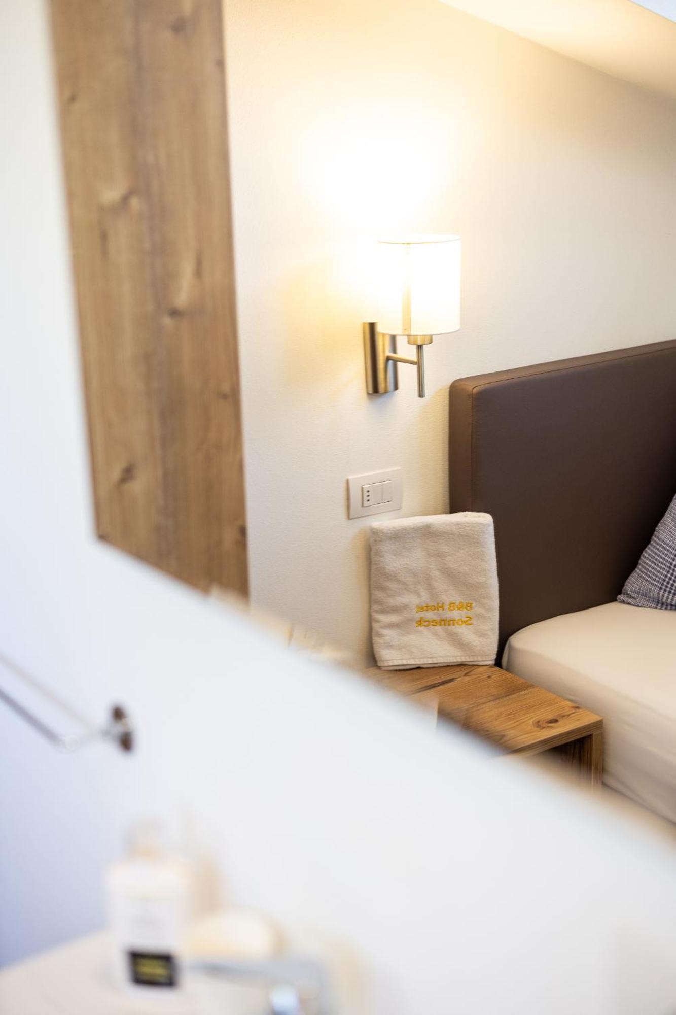 B&B Hotel Sonneck Natz-Schabs Bagian luar foto
