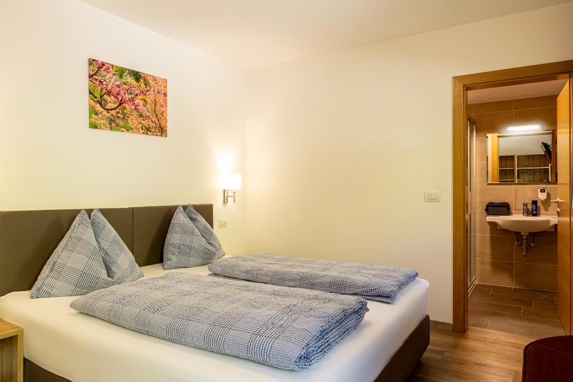 B&B Hotel Sonneck Natz-Schabs Bagian luar foto