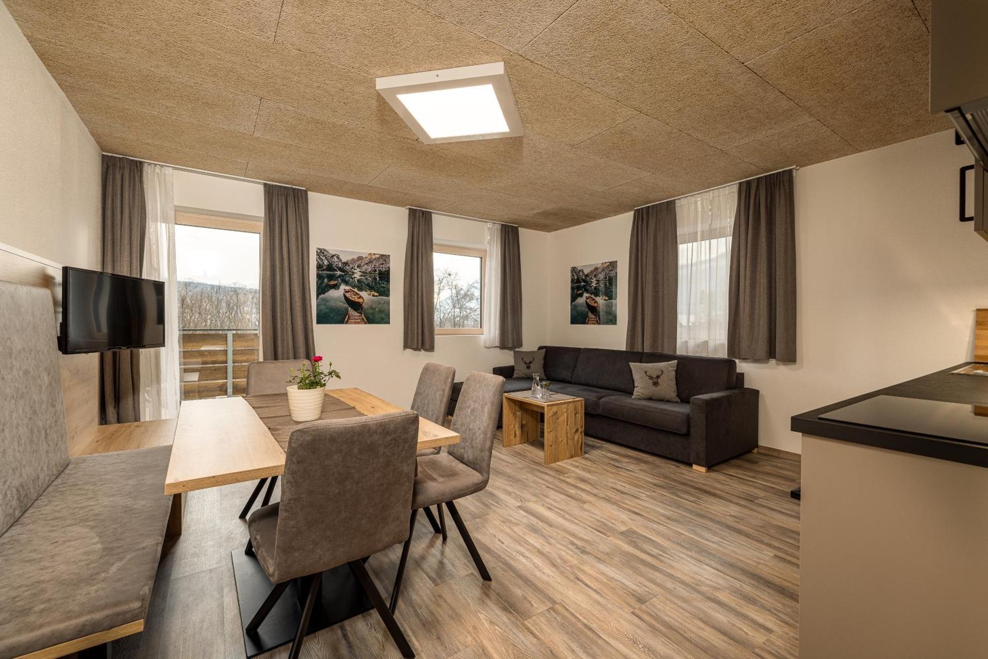 B&B Hotel Sonneck Natz-Schabs Bagian luar foto