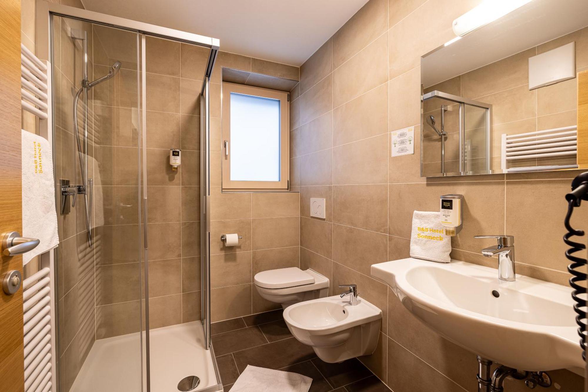 B&B Hotel Sonneck Natz-Schabs Bagian luar foto